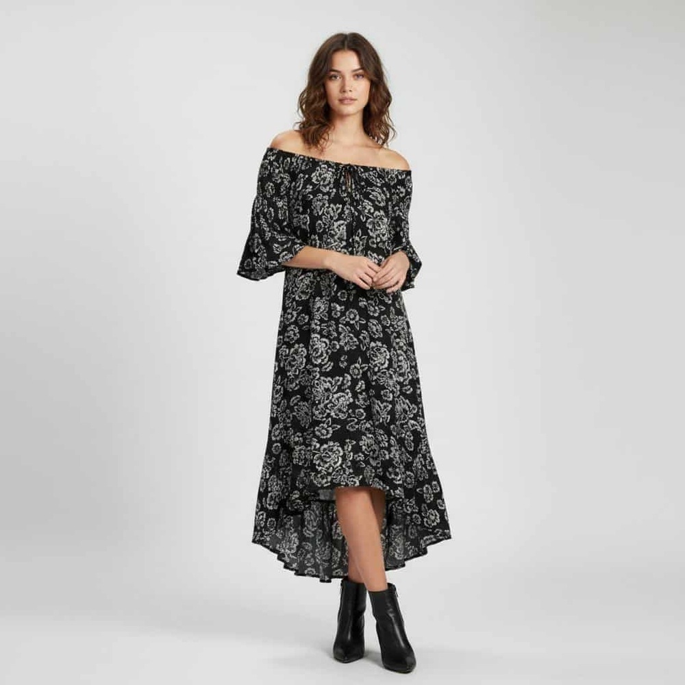 Umgee Black Floral Tassel Tie Neckline Boho Off the Shoulder Maxi Dress Small